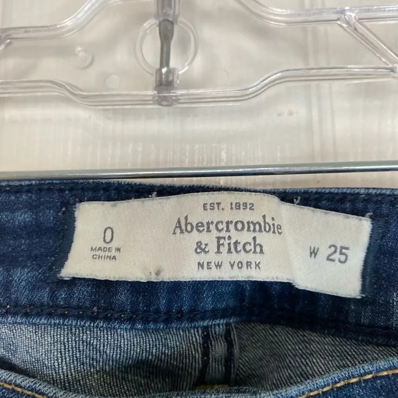 ABERCROMBIE & FITCH Skinny Jeans Size 25 Dark Wash - Picture 4 of 6